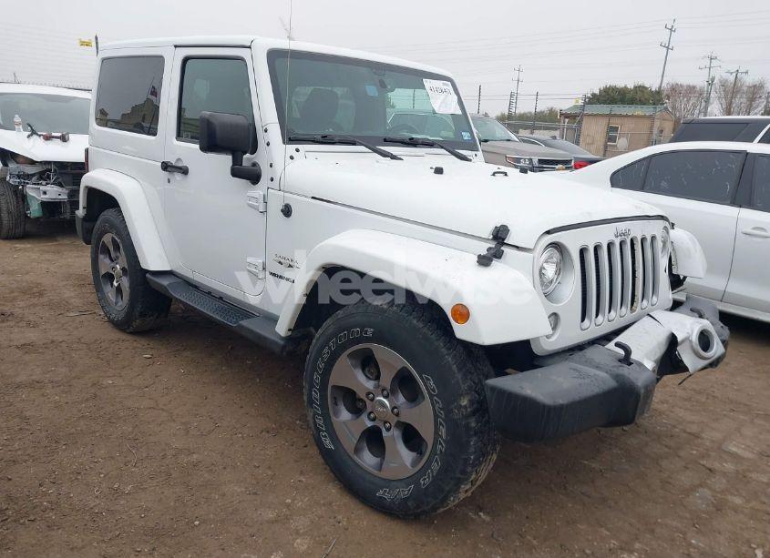 2017 Jeep Wrangler SAHARA 4X4 (VIN 1C4AJWBG6HL517876) main photo