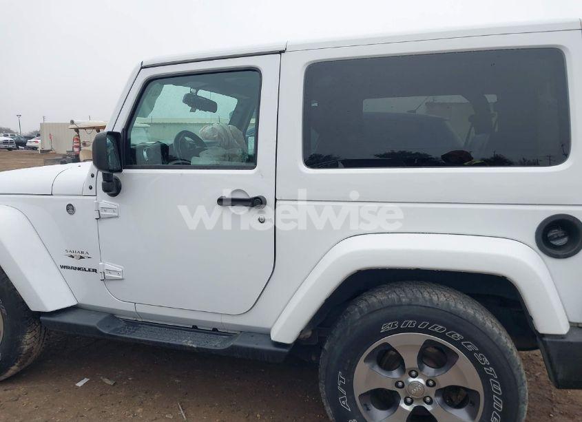 Photo 14 of 2017 Jeep Wrangler SAHARA 4X4 (VIN 1C4AJWBG6HL517876)