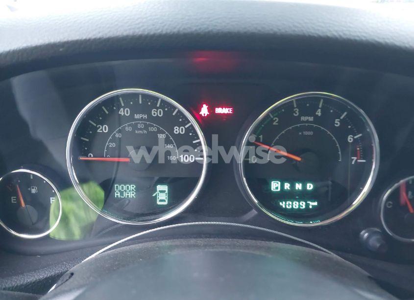 Photo 7 of 2017 Jeep Wrangler SAHARA 4X4 (VIN 1C4AJWBG6HL647236)