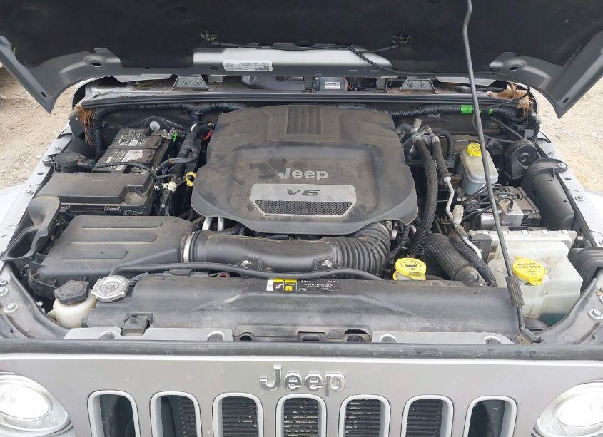 Photo 10 of 2017 Jeep Wrangler SAHARA 4X4 (VIN 1C4AJWBG6HL755551)