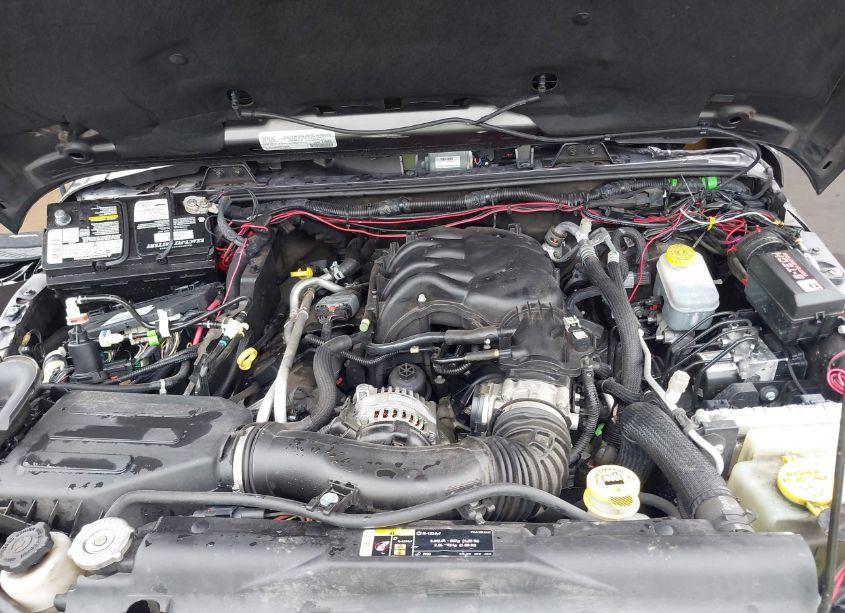 Photo 10 of 2018 Jeep Wrangler JK SAHARA 4X4 (VIN 1C4AJWBG6JL857471)