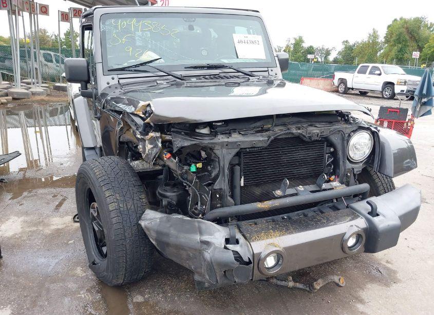 Photo 6 of 2018 Jeep Wrangler JK SAHARA 4X4 (VIN 1C4AJWBG6JL857471)