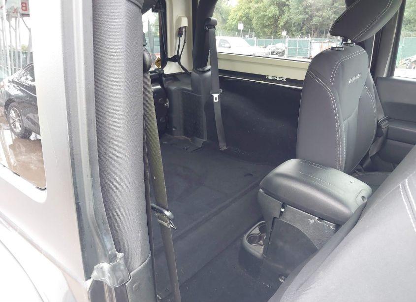 Photo 8 of 2018 Jeep Wrangler JK SAHARA 4X4 (VIN 1C4AJWBG6JL857471)