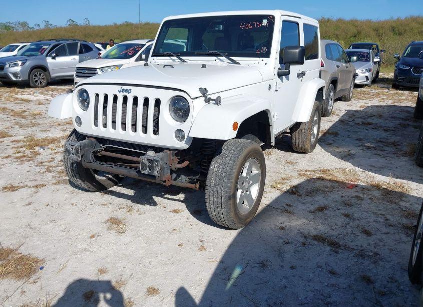 Photo 2 of 2014 Jeep Wrangler SAHARA (VIN 1C4AJWBG7EL221468)