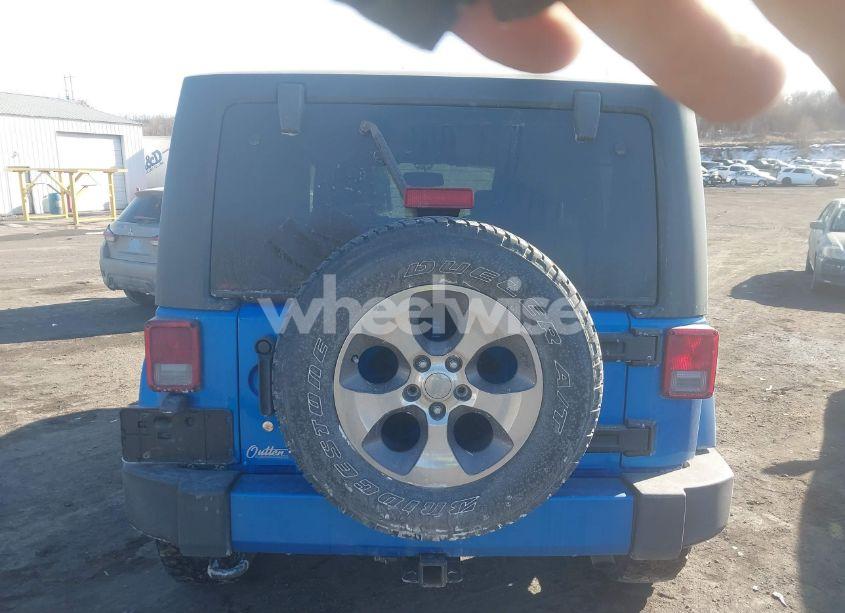 Photo 16 of 2016 Jeep Wrangler SAHARA (VIN 1C4AJWBG7GL102208)