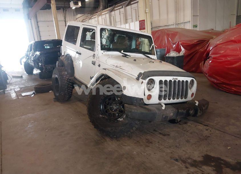 2012 Jeep Wrangler SAHARA (VIN 1C4AJWBG9CL233232) main photo