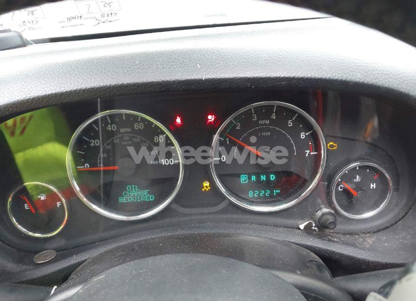 Photo 7 of 2014 Jeep Wrangler ALTITUDE (VIN 1C4AJWBG9EL311477)