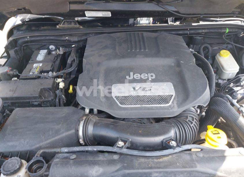 Photo 10 of 2014 Jeep Wrangler RUBICON (VIN 1C4BJWCG2EL197308)