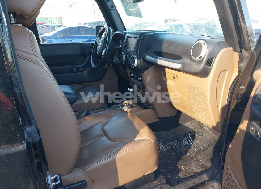 Photo 5 of 2015 Jeep Wrangler RUBICON (VIN 1C4BJWCG5FL558399)