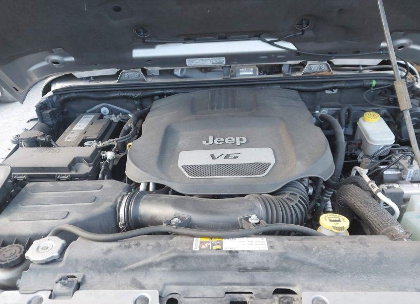 Photo 10 of 2014 Jeep Wrangler RUBICON (VIN 1C4BJWCG9EL103991)