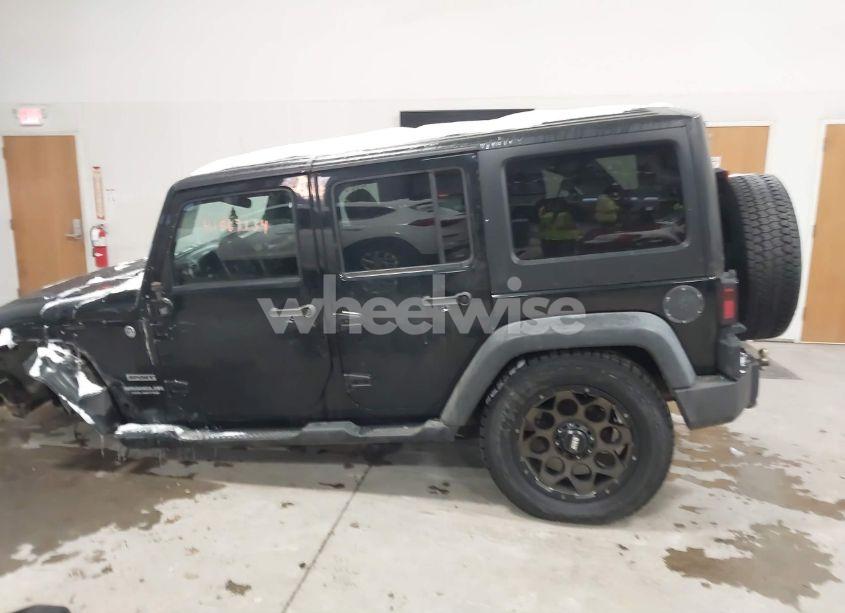 Photo 15 of 2012 Jeep Wrangler UNLIMITED SPORT (VIN 1C4BJWDG0CL201528)