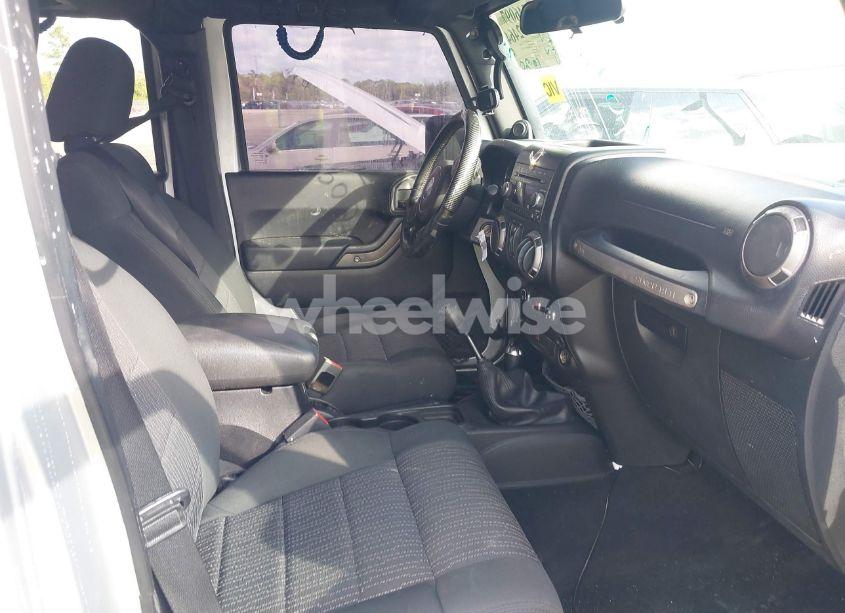 Photo 5 of 2012 Jeep Wrangler UNLIMITED SPORT (VIN 1C4BJWDG0CL216983)