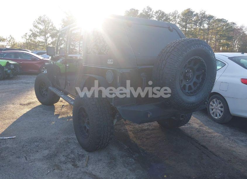 Photo 3 of 2013 Jeep Wrangler UNLIMITED SPORT (VIN 1C4BJWDG0DL503306)