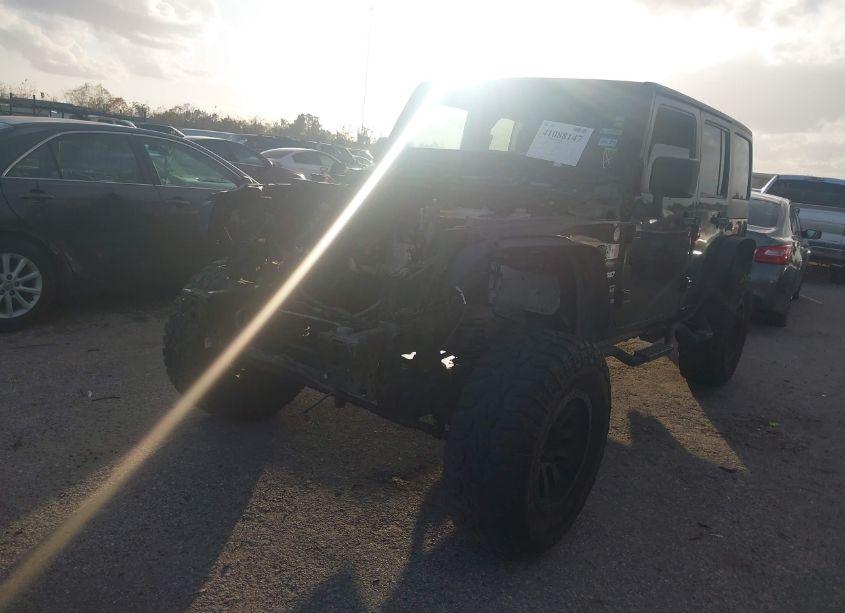 Photo 2 of 2013 Jeep Wrangler UNLIMITED SPORT (VIN 1C4BJWDG0DL504620)