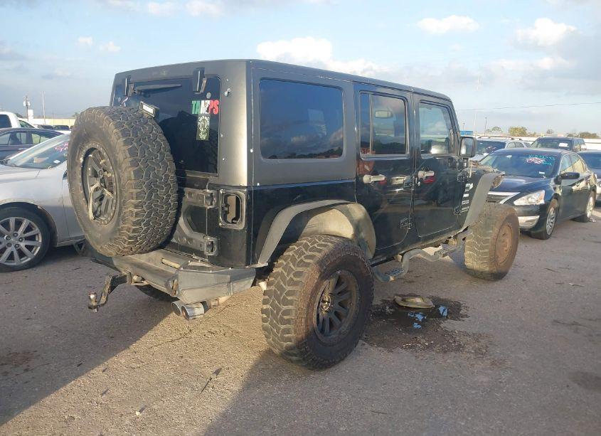 Photo 4 of 2013 Jeep Wrangler UNLIMITED SPORT (VIN 1C4BJWDG0DL504620)