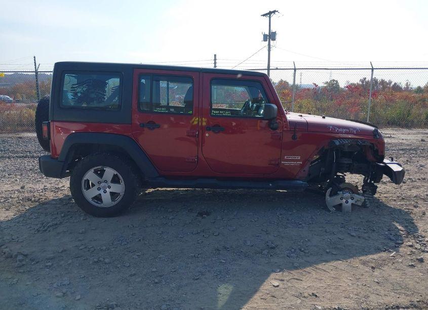 Photo 14 of 2013 Jeep Wrangler UNLIMITED SPORT (VIN 1C4BJWDG0DL559875)