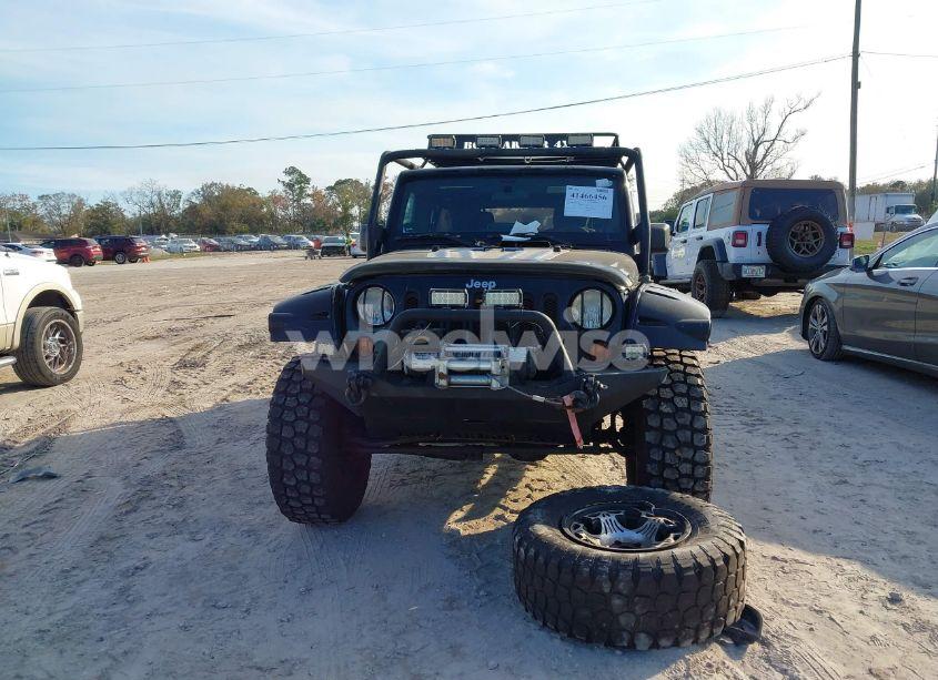 Photo 13 of 2013 Jeep Wrangler UNLIMITED SPORT (VIN 1C4BJWDG0DL593086)