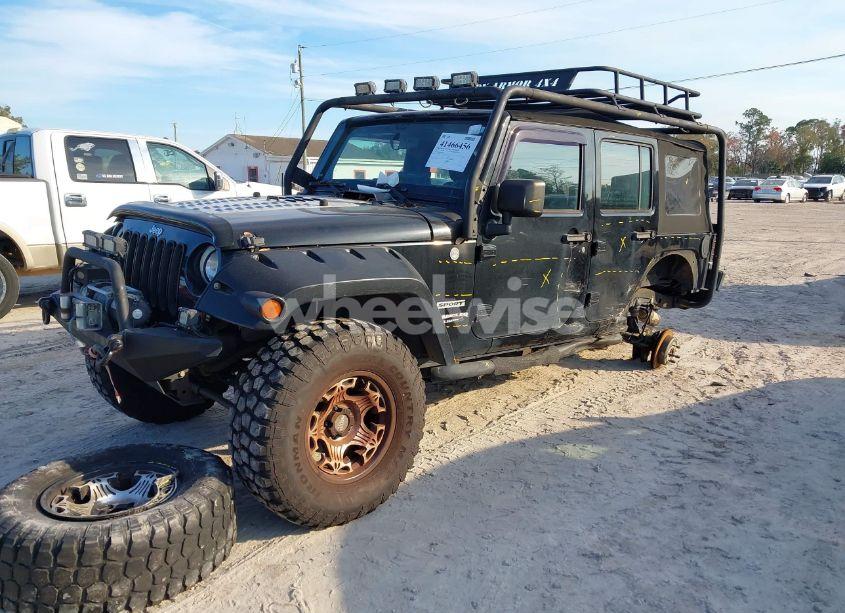 Photo 2 of 2013 Jeep Wrangler UNLIMITED SPORT (VIN 1C4BJWDG0DL593086)