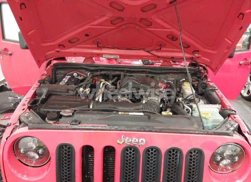 Photo 10 of 2013 Jeep Wrangler UNLIMITED SPORT (VIN 1C4BJWDG0DL657627)