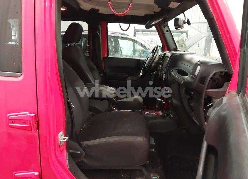 Photo 5 of 2013 Jeep Wrangler UNLIMITED SPORT (VIN 1C4BJWDG0DL657627)