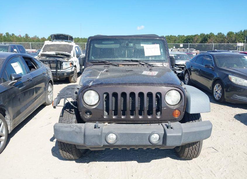 Photo 12 of 2013 Jeep Wrangler UNLIMITED SPORT (VIN 1C4BJWDG0DL669745)