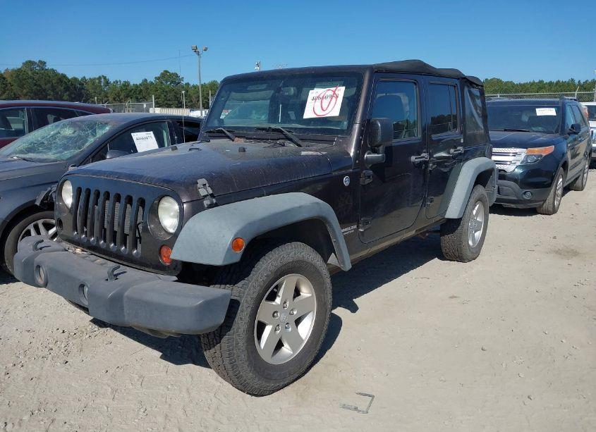 Photo 2 of 2013 Jeep Wrangler UNLIMITED SPORT (VIN 1C4BJWDG0DL669745)