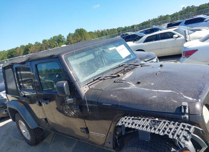 Photo 6 of 2013 Jeep Wrangler UNLIMITED SPORT (VIN 1C4BJWDG0DL669745)