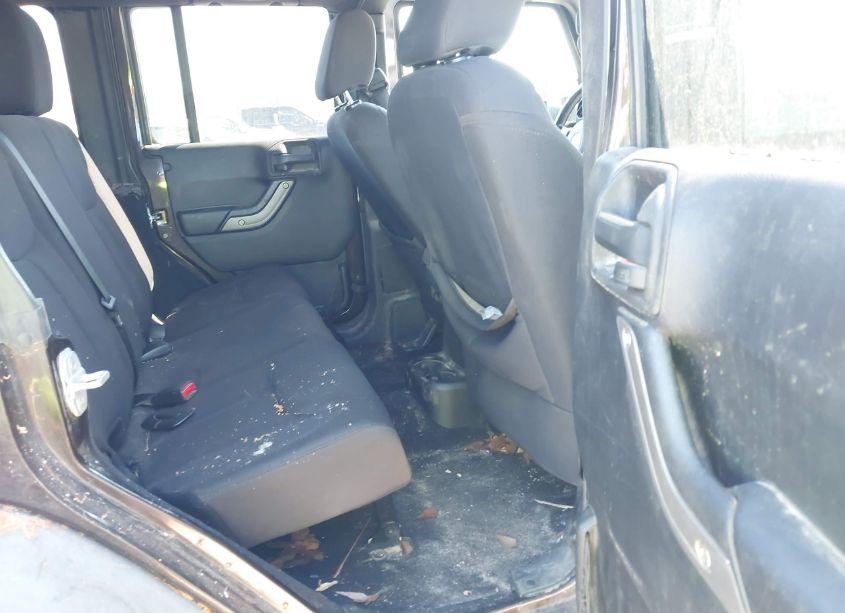 Photo 8 of 2013 Jeep Wrangler UNLIMITED SPORT (VIN 1C4BJWDG0DL669745)