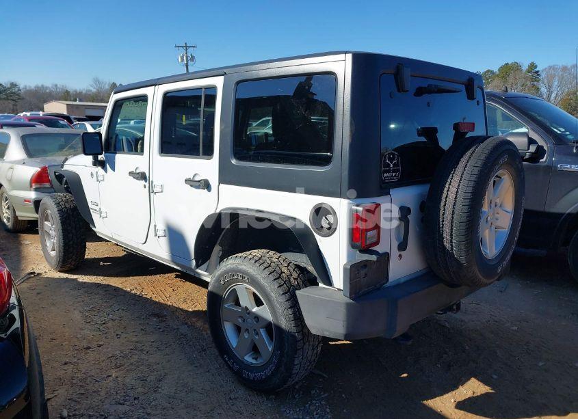 Photo 3 of 2014 Jeep Wrangler UNLIMITED SPORT (VIN 1C4BJWDG0EL176259)