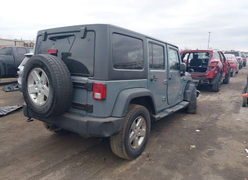 Photo 4 of 2014 Jeep Wrangler UNLIMITED SPORT (VIN 1C4BJWDG0EL313121)