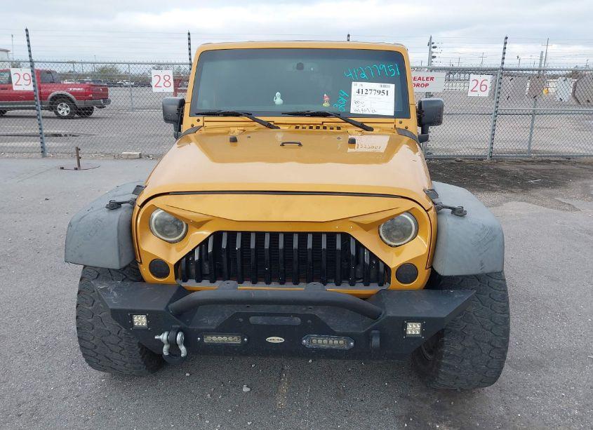 Photo 12 of 2014 Jeep Wrangler UNLIMITED SPORT (VIN 1C4BJWDG0EL313362)