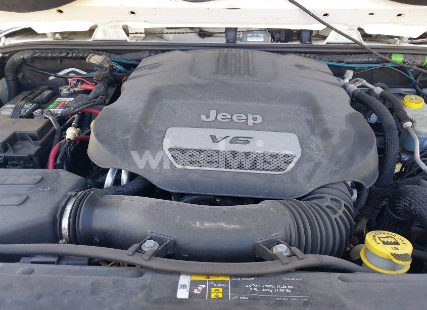 Photo 10 of 2015 Jeep Wrangler UNLIMITED SPORT (VIN 1C4BJWDG0FL664242)