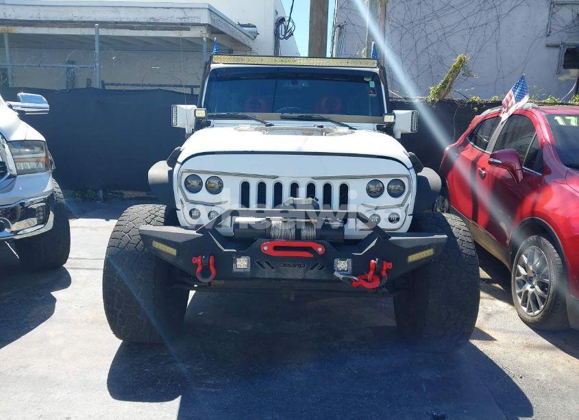 Photo 13 of 2015 Jeep Wrangler UNLIMITED SPORT (VIN 1C4BJWDG0FL664242)