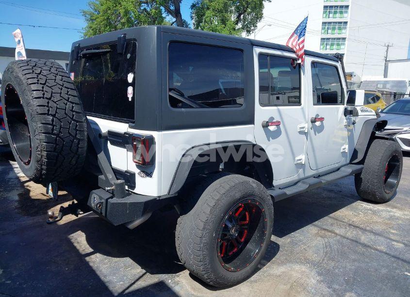 Photo 4 of 2015 Jeep Wrangler UNLIMITED SPORT (VIN 1C4BJWDG0FL664242)