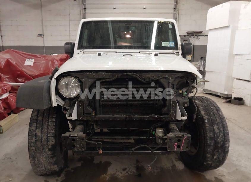 Photo 13 of 2015 Jeep Wrangler UNLIMITED SPORT (VIN 1C4BJWDG0FL702262)