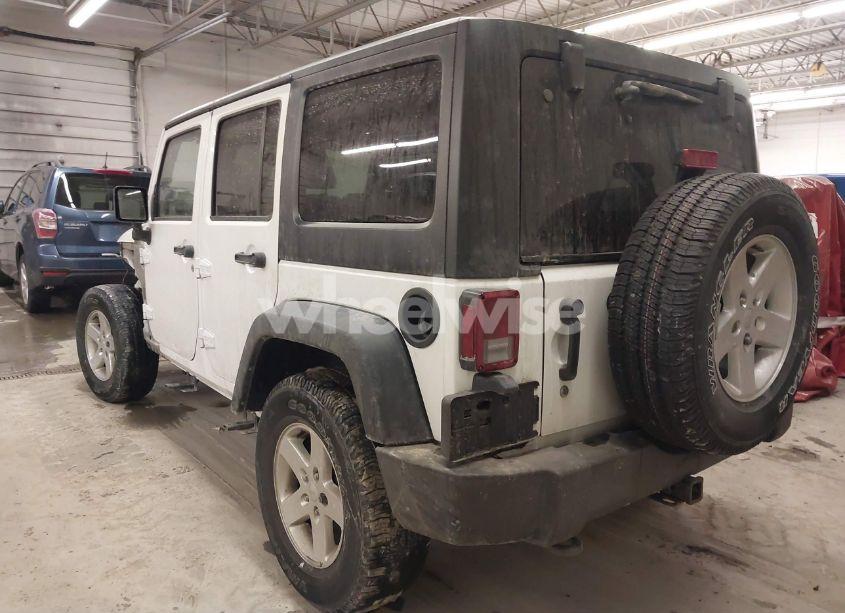 Photo 3 of 2015 Jeep Wrangler UNLIMITED SPORT (VIN 1C4BJWDG0FL702262)