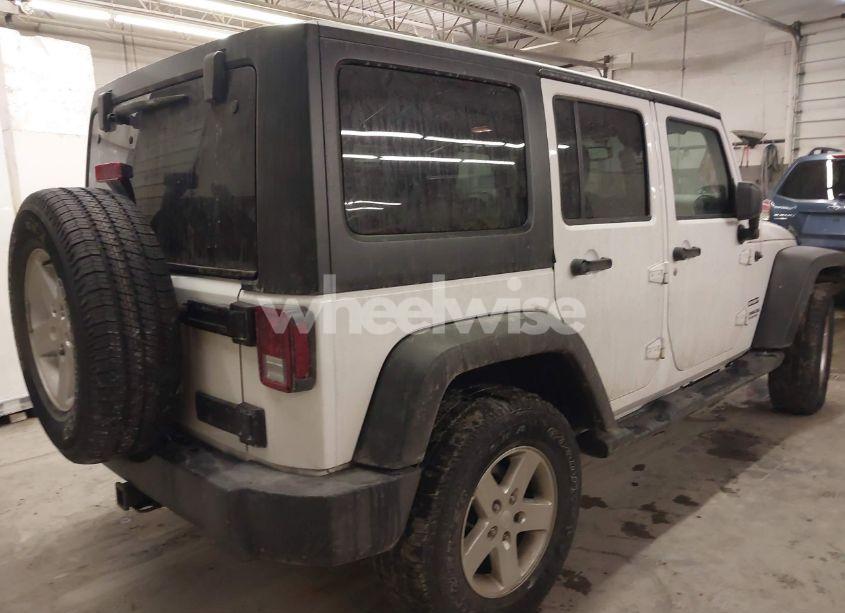 Photo 4 of 2015 Jeep Wrangler UNLIMITED SPORT (VIN 1C4BJWDG0FL702262)