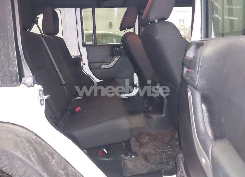 Photo 8 of 2015 Jeep Wrangler UNLIMITED SPORT (VIN 1C4BJWDG0FL702262)