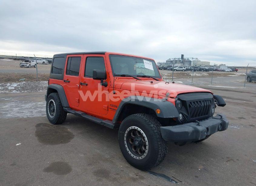 2015 Jeep Wrangler UNLIMITED SPORT (VIN 1C4BJWDG0FL727792) main photo