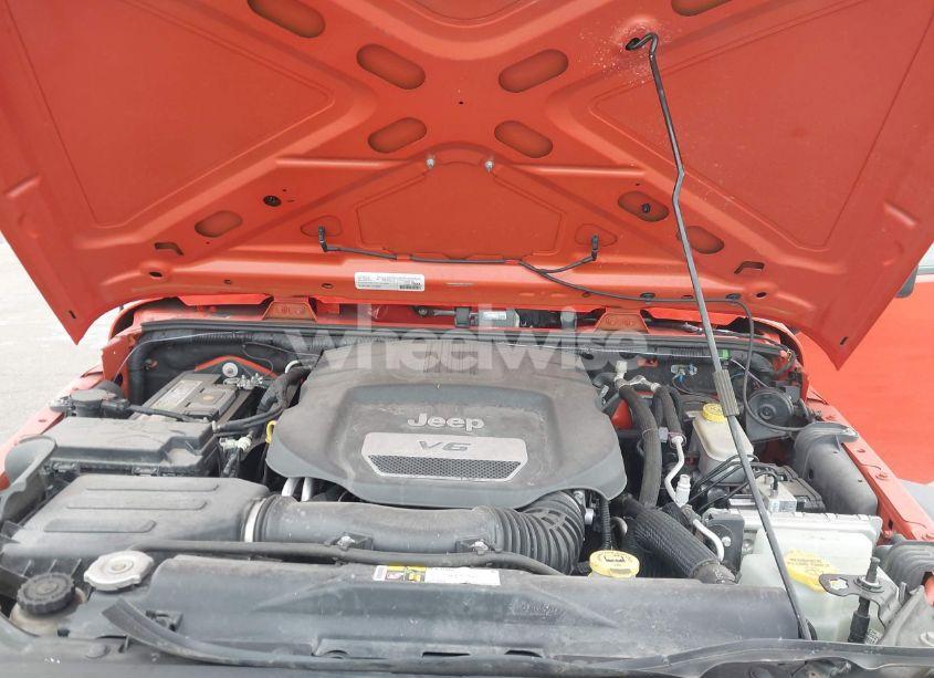 Photo 10 of 2015 Jeep Wrangler UNLIMITED SPORT (VIN 1C4BJWDG0FL727792)