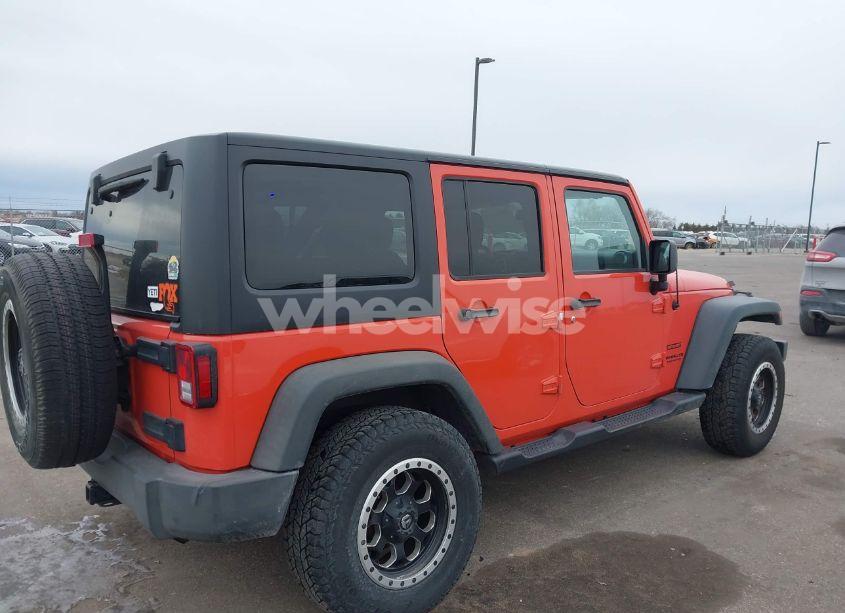Photo 4 of 2015 Jeep Wrangler UNLIMITED SPORT (VIN 1C4BJWDG0FL727792)