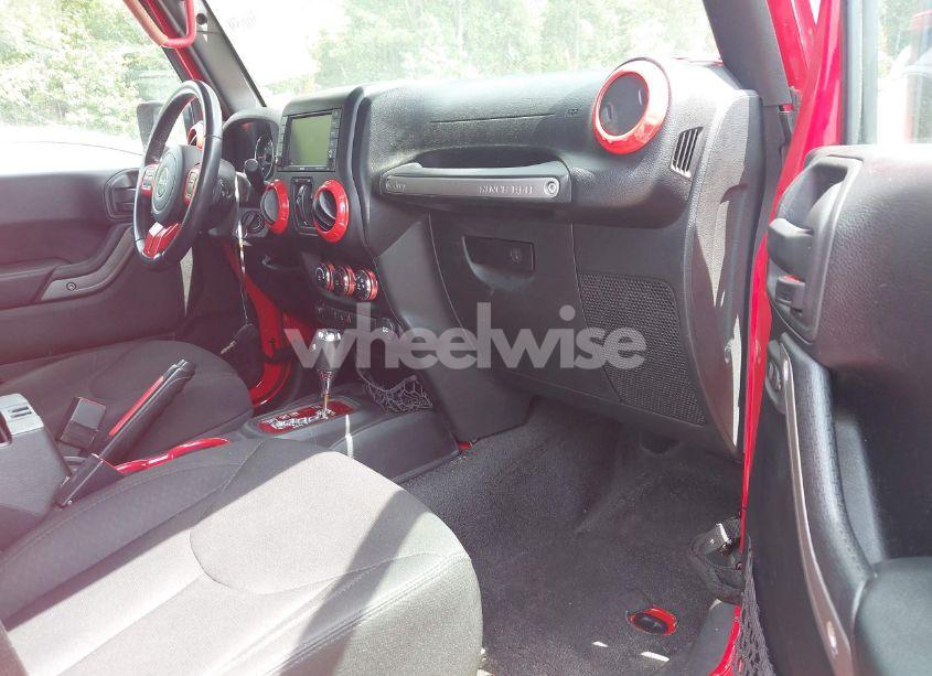 Photo 5 of 2016 Jeep Wrangler UNLIMITED SPORT (VIN 1C4BJWDG0GL176104)