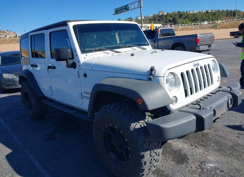 2017 Jeep Wrangler UNLIMITED SPORT 4X4 (VIN 1C4BJWDG0HL518071) main photo