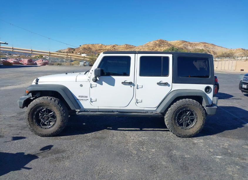 Photo 14 of 2017 Jeep Wrangler UNLIMITED SPORT 4X4 (VIN 1C4BJWDG0HL518071)