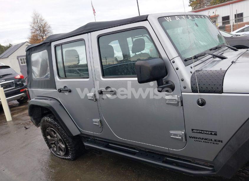 Photo 13 of 2017 Jeep Wrangler UNLIMITED SPORT 4X4 (VIN 1C4BJWDG0HL521729)