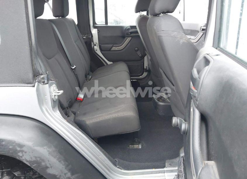 Photo 8 of 2017 Jeep Wrangler UNLIMITED SPORT 4X4 (VIN 1C4BJWDG0HL521729)