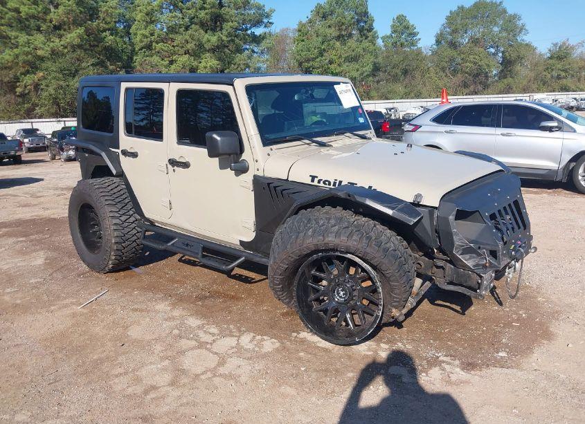 2017 Jeep Wrangler UNLIMITED SPORT 4X4 (VIN 1C4BJWDG0HL584118) main photo