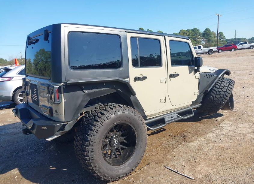 Photo 4 of 2017 Jeep Wrangler UNLIMITED SPORT 4X4 (VIN 1C4BJWDG0HL584118)