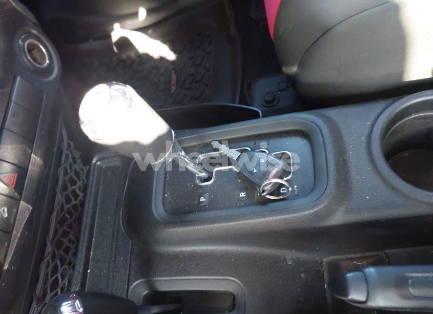 Photo 11 of 2017 Jeep Wrangler UNLIMITED WILLY WHEELER 4X4 (VIN 1C4BJWDG0HL588864)