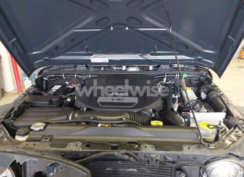 Photo 10 of 2017 Jeep Wrangler UNLIMITED BIG BEAR 4X4 (VIN 1C4BJWDG0HL703673)